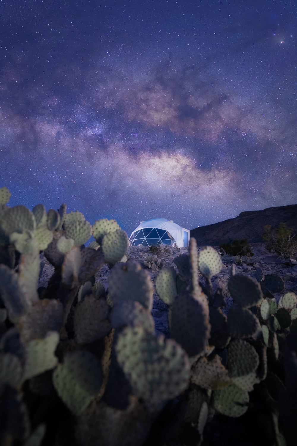 Illustration of Luxury Glamping With Outdoor Telescope And Stargazing Area